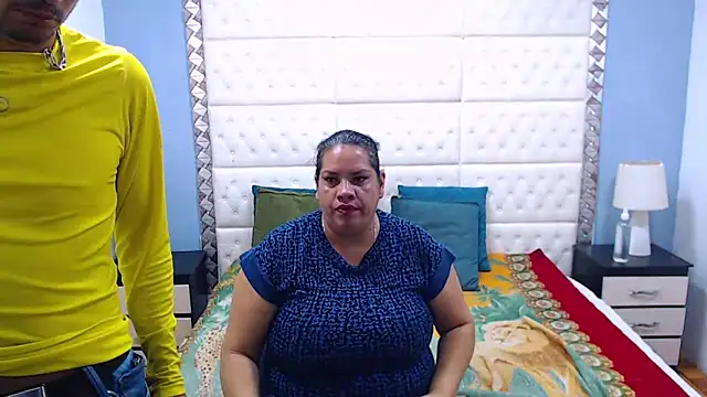 Candy and Jh0n online show from March 23, 2025, 3:43 am