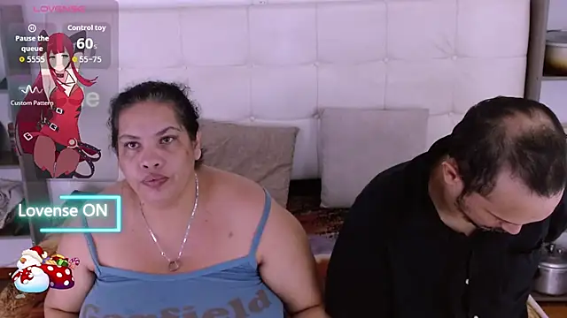 Candy and Jh0n online show from November 26, 2025, 12:50 pm