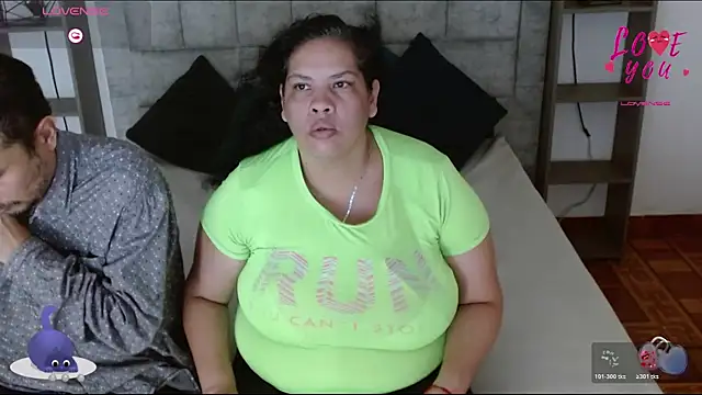 Candy and Jh0n online show from February 26, 2026, 7:35 pm