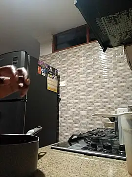 kharoll online show from April 21, 2026, 3:35 am