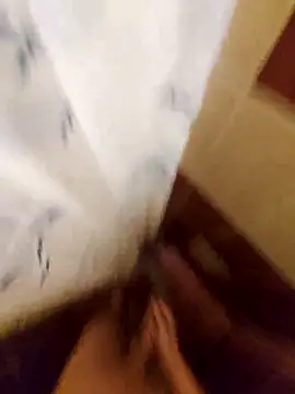 Snapshot of Deniell-01 chatting on March 21, 2026, 5:05 pm Deniell-01 online show from March 21, 2026, 5:05 pm