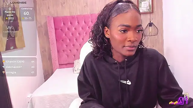 Jenna London online show from February 12, 2025, 12:48 am