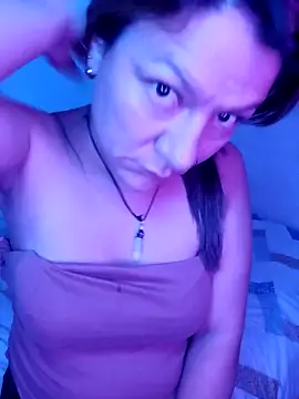 Skylar-Vox- online show from February 10, 2025, 11:45 pm