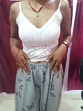 gulabo-Queen online show from September 21, 2025, 6:04 am