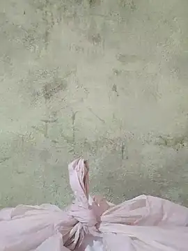 moreninha hoott online show from January 1, 2025, 12:55 pm