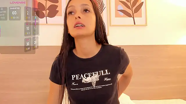 Snapshot of nataliiiiia chatting on November 14, 2025, 12:15 pm nataliiiiia online show from November 14, 2025, 12:15 pm