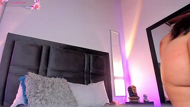 EmmaBecket2 online show from March 22, 2025, 7:04 am