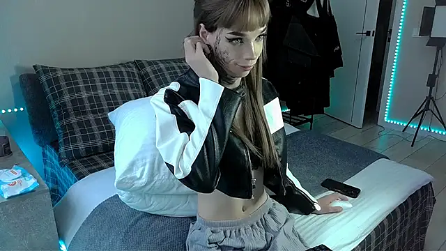 Tanya M online show from December 27, 2024, 12:23 pm