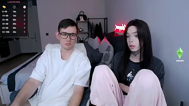 Tanya M online show from April 9, 2026, 3:06 pm