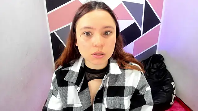 Carol Pinter online show from November 6, 2025, 5:47 pm