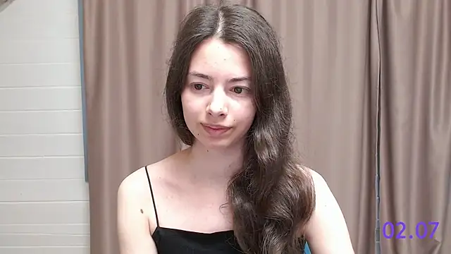 sweet sweet angel online show from July 2, 2026, 9:59 am