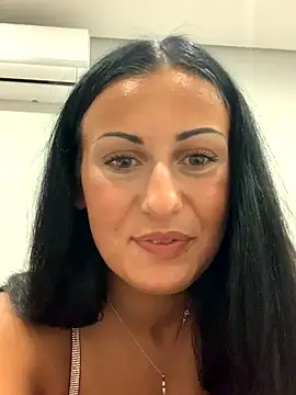 Snapshot of SweNatasha chatting on December 5, 2024, 9:17 pm SweNatasha online show from December 5, 2024, 9:17 pm