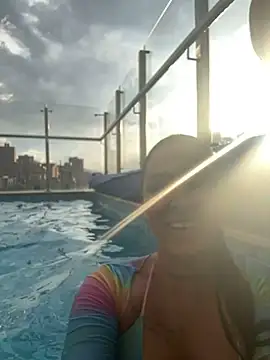 Snapshot of paisitahot1975 chatting on January 8, 2025, 3:50 pm paisitahot1975 online show from January 8, 2025, 3:50 pm