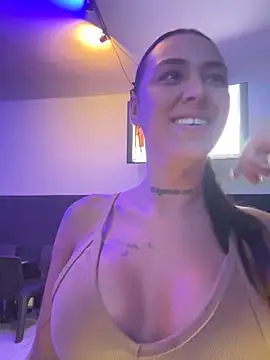 Snapshot of paisitahot1975 chatting on February 11, 2025, 2:46 am paisitahot1975 online show from February 11, 2025, 2:46 am