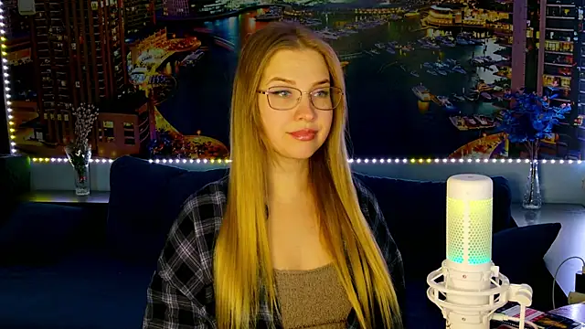 Snapshot of pusyavykusya chatting on January 7, 2025, 11:26 am pusyavykusya online show from January 7, 2025, 11:26 am