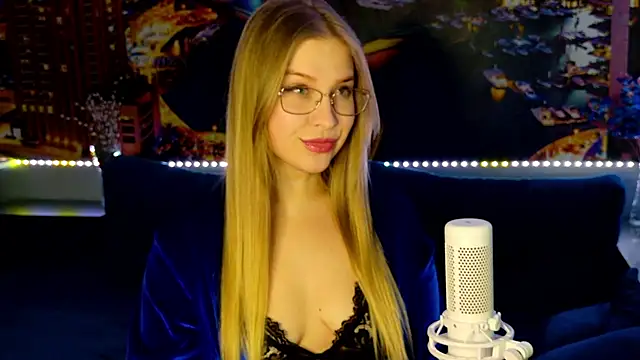 Snapshot of pusyavykusya chatting on January 23, 2025, 8:13 pm pusyavykusya online show from January 23, 2025, 8:13 pm