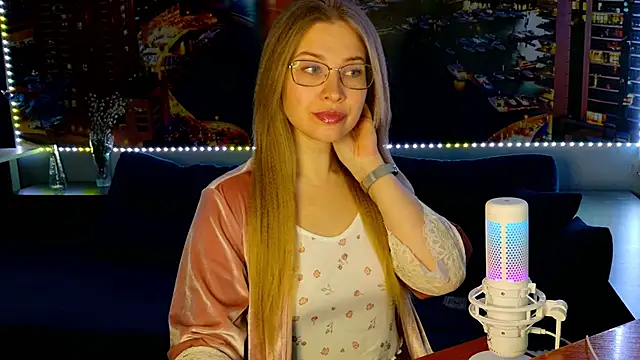 Snapshot of pusyavykusya chatting on March 15, 2025, 7:59 pm pusyavykusya online show from March 15, 2025, 7:59 pm