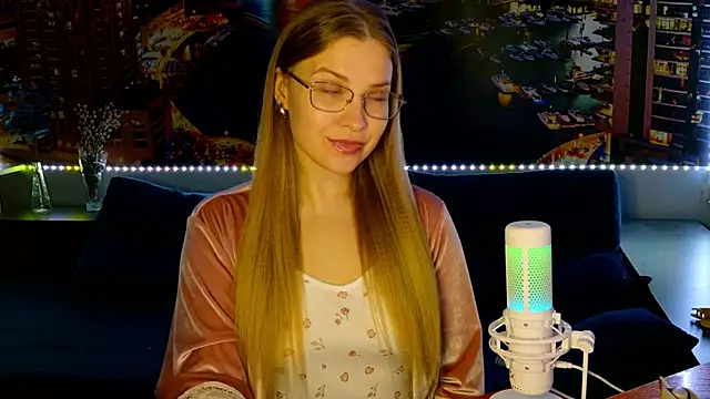 Snapshot of pusyavykusya chatting on March 17, 2025, 7:58 pm pusyavykusya online show from March 17, 2025, 7:58 pm