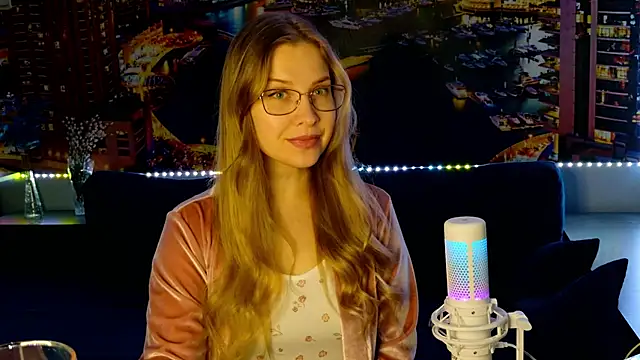 Snapshot of pusyavykusya chatting on March 22, 2025, 8:26 pm pusyavykusya online show from March 22, 2025, 8:26 pm