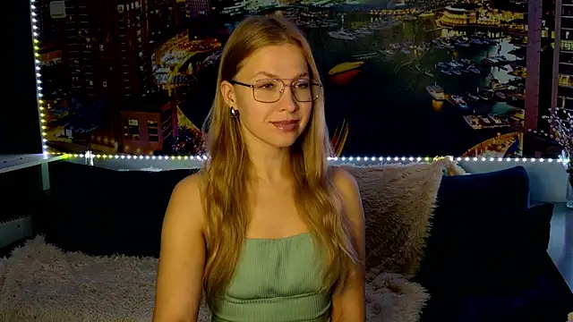 Snapshot of pusyavykusya chatting on November 6, 2025, 11:22 am pusyavykusya online show from November 6, 2025, 11:22 am