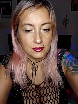 DesireSatler online show from April 4, 2026, 4:55 am