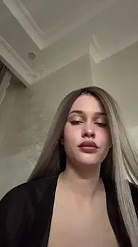 KikiWatson online show from February 24, 2026, 7:56 pm