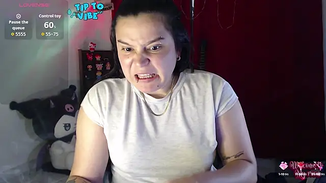 Nika 1  online show from October 21, 2025, 9:04 pm