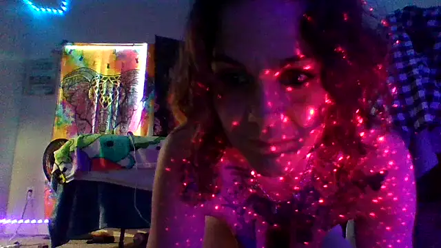 thatonespicychick online show from January 18, 2025, 7:58 pm