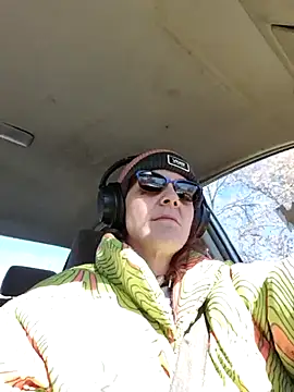 thatonespicychick online show from February 13, 2025, 8:13 pm