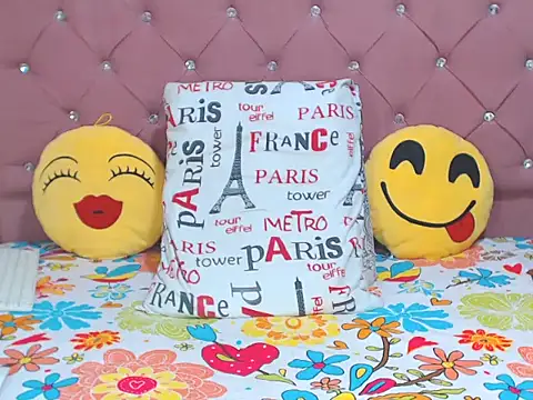 sharonbrown28 online show from November 14, 2025, 10:18 pm