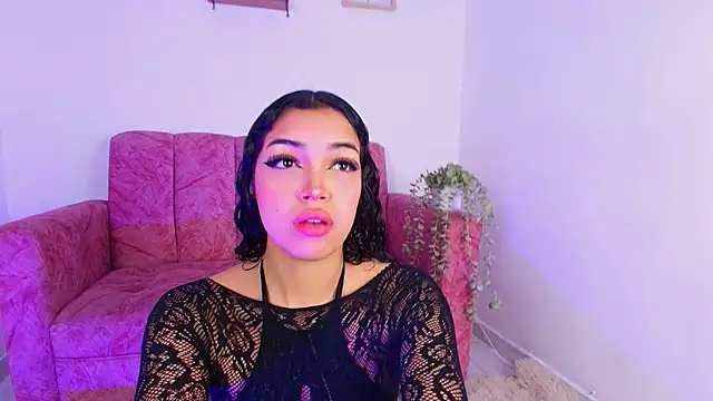 Snapshot of Sara_Jhonson chatting on November 21, 2025, 11:25 pm Sara Jhonson online show from November 21, 2025, 11:25 pm