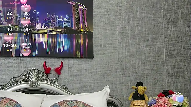 AdissonLane online show from November 13, 2025, 6:18 pm