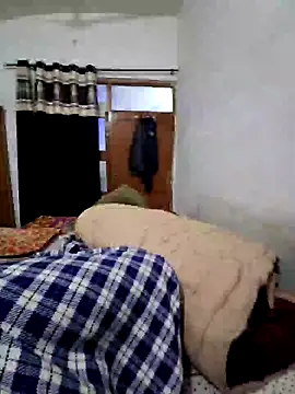 menakshiiikaur online show from December 14, 2024, 2:21 pm