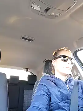 Snapshot of uber_babe chatting on December 20, 2024, 6:40 am uber babe online show from December 20, 2024, 6:40 am