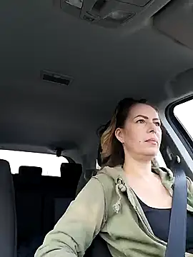 Snapshot of uber_babe chatting on December 30, 2024, 12:09 pm uber babe online show from December 30, 2024, 12:09 pm