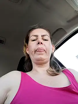 Snapshot of uber_babe chatting on March 7, 2025, 8:45 am uber babe online show from March 7, 2025, 8:45 am