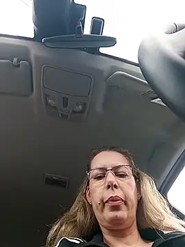 Snapshot of uber_babe chatting on February 2, 2026, 11:42 am uber babe online show from February 2, 2026, 11:42 am