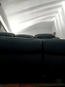 Snapshot of uber_babe chatting on March 11, 2026, 8:53 am uber babe online show from March 11, 2026, 8:53 am