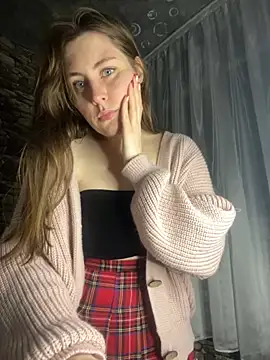 Topvi  online show from December 27, 2024, 10:05 pm