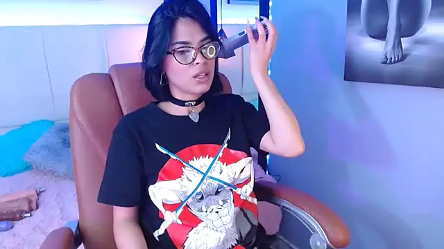 AlessiaVal  online show from February 3, 2025, 12:36 pm