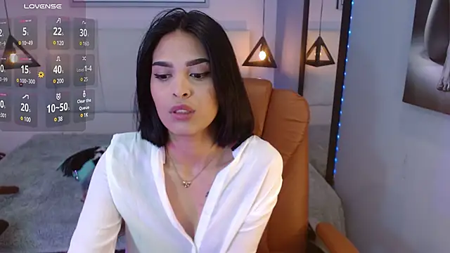 AlessiaVal  online show from March 11, 2025, 11:33 am