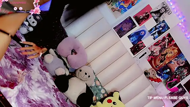 Snapshot of Jadee_Ariell chatting on March 1, 2026, 12:23 am Jadee Ariell online show from March 1, 2026, 12:23 am