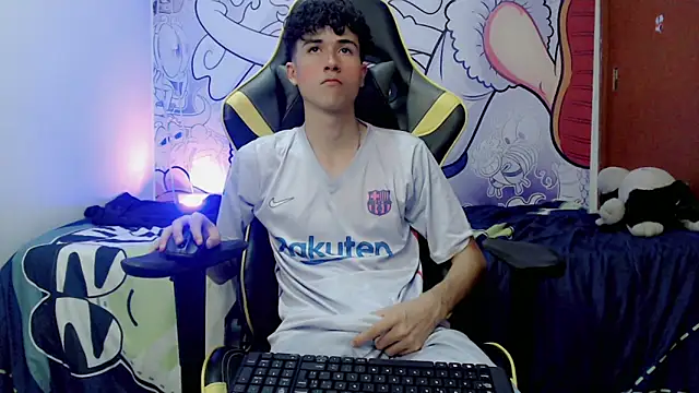 johnny cagee online show from December 15, 2024, 9:35 am