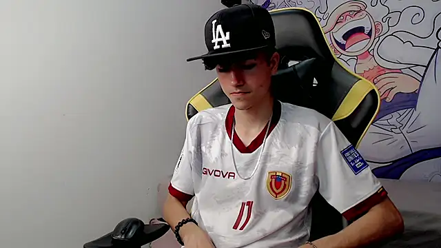 johnny cagee online show from January 18, 2025, 4:48 am