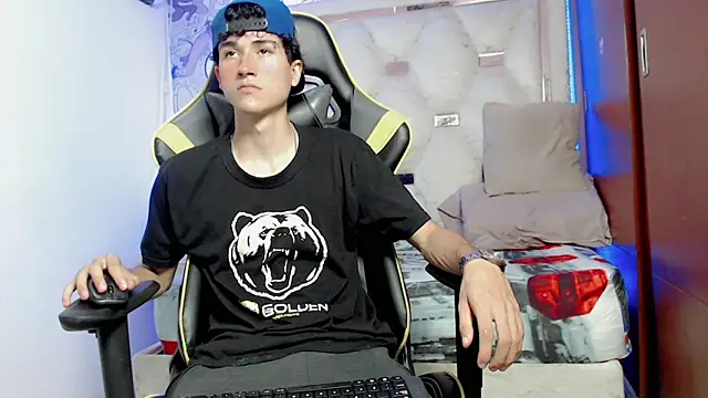 johnny cagee online show from October 12, 2025, 5:17 am