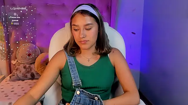  Sophie  miller online show from March 3, 2026, 8:15 pm