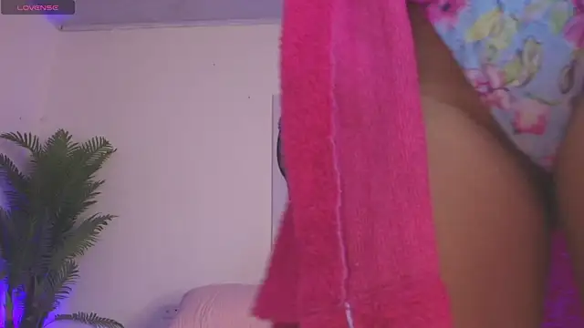 Snapshot of Pammela_Smith chatting on May 23, 2026, 8:57 pm Pammela Smith online show from May 23, 2026, 8:57 pm