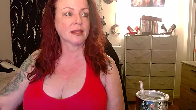 Snapshot of Nikkimastersgirl1091 chatting on February 14, 2026, 1:41 pm Nikkimastersgirl1091 online show from February 14, 2026, 1:41 pm