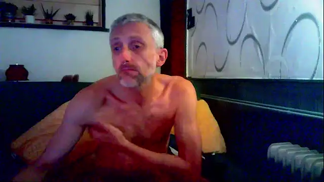 unclestefansdick online show from September 15, 2025, 3:06 am