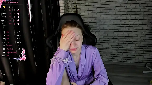 Michelle Blond online show from March 9, 2025, 7:12 am